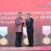 Bupati Tanah Datar Terima Penghargaan Manggala Karya Kencana dari Presiden RI