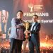 Dirut Bank Nagari Terima Penghargaan ASR 2023 untuk Unit Usaha Syariah Terbaik