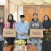 Komit dengan Peningkatan Kualitas SDM, Bupati Agam Bantu Laptop untuk Mahasiswa
