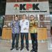Tingkatkan Kinerja OPD dan Cegah Korupsi, Bupati Eka Putra Penuhi Undangan KPK RI