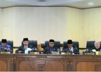 Sahkan Ranperda, Agam Serius Tingkatkan Kualitas Perumahan dan Permukiman Kumuh