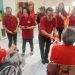 Peringati Imlek, HBT dan WHBT Hibur dan Bagi Angpao Pada Para Lansia Penghuni Wisma Cinta Kasih