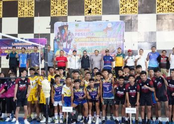 Ketua PBVSI Sumbar Eka Putra Buka Kejuaraan Provinsi Bola Volli Antar Klub U-19 Tingkat Sumbar