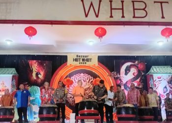 Dibuka Pj Walikota Padang Andree Algamar, Bazaar HBT-WHBT 2025 Usung “Bersatu dalam Harmoni”
