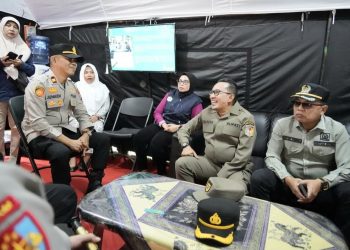 Di Pos Pelayanan Lebaran, Bupati Eka Putra: Pemudik Bisa Istirahat dan Peroleh Layanan Kesehatan