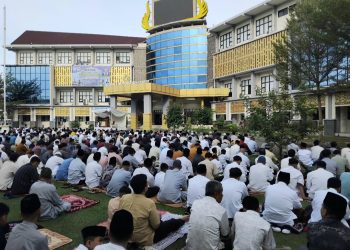 Khotbah Salat Idul Fitri di UNP: Diklat Sebulan Penuh Selama Ramadan Harusnya Kian Meningkatkan Fitrah