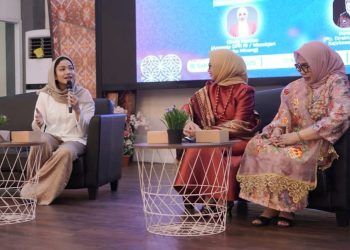 Bupati Dharmasraya Annisa Jadi Pembicara Utama di Talkshow Bertema Perempuan Minang Bicara