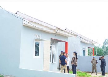 Bupati Dharmasraya Annisa Tinjau Perumahan Ranah Tibarau untuk Program Rumah Subsidi PNS