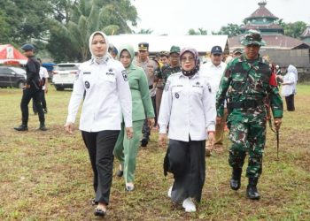 Kolaborasi Pemerintah Daerah dan TNI, Bupati Dharmasraya Annisa Buka TMMD ke-125