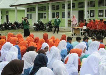 Bukan Sekadar Tinggal, Tapi Berkontribusi: Pesan GRE 2025 di SMAN 17 Padang