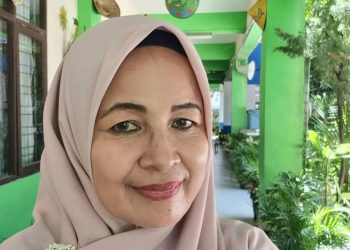 Puisi Era Nurza: Kenapa, Guru Hanyalah Beban?