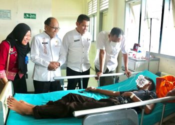 BGN Kunjungi Pasien Dugaan Keracunan di RSUD Lubuk Basung