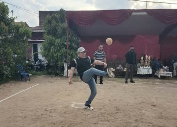 Anggota DPRD Padang Manufer Buka Kejuaraan Sepak Takraw Lubuk Buaya Cup 2025