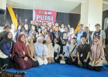 Puisi Cinta Buat Pahlawan Kebanggaan: Suara Hati yang Menyala di Teras Taman Budaya Sumbar