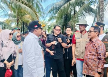 Kepala Staf Kepresidenan Tinjau Titik Bencana di Padang Pariaman, Fokuskan Pendataan Infrastruktur Rusak