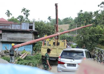 Pulihkan Jaringan Komunikasi, Komdigi Distribusikan 32 Unit Internet Satelit Starlink ke Sumbar