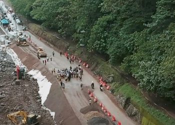 Komisi V DPR RI Kunjungi Lembah Anai, Bupati Tanah Datar Usulkan Bangun Fly Over