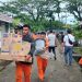 Aksi Humanis Satpol PP Padang Bantu Warga Terdampak Banjir Pindahan ke Rumah Khusus