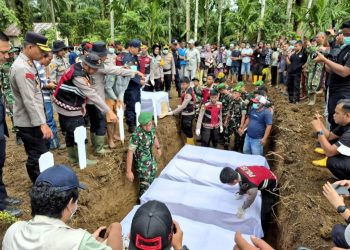 10 Jenazah Korban Banjir Bandang dan Longsor Agam Dimakamkan Secara Massal di TPU Sungai Jariang