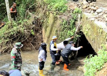Bupati Agam Benni Warlis Kawal Pemulihan Infrastruktur Malalak–Tanjung Raya