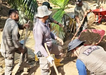 Satpol PP Padang Terus Hadir Lakukan Giat Recovery Pascabencana