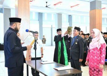 Walikota Padang Fadly Amran Minta 169 Pejabat yang Baru Dilantik untuk Langsung Berlari