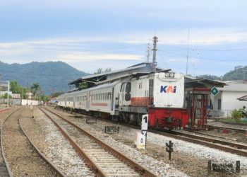 Kinerja Angkutan 2025 Dekati 2 Juta Penumpang, KA Pariaman Ekspres Jadi Kereta Favorit Masyarakat Sumbar