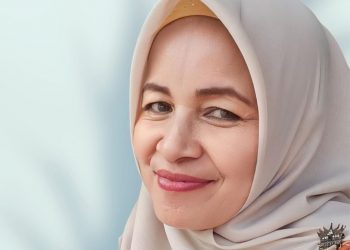 Puisi Era Nurza: “Saat Terang Dipaksa Pergi”