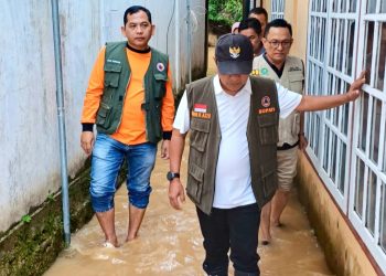 Tinjau Banjir Ulakan, Bupati JKA Pastikan Kondisi Masyarakat Aman