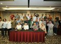 Rektor Efa Yonnedi Silaturahmi dan Buka Puasa Bersama dengan Para Pemred Alumni Unand