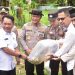Bupati JKA Sambut Kunjungan Silaturahmi Kapolda Sumbar di Huntara Talao Mundam
