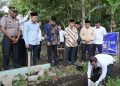 Letakkan Batu Pertama Rumah Layak Huni, Bupati Eka Putra Apresiasi Perantau Padang Magek