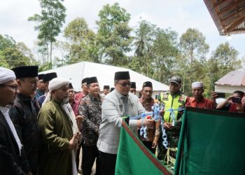 Wabup Ahmad Fadly Harap Pembangunan Sarana Ibadah Dapat Lahirkan Generasi Berakhlak Mulia