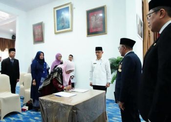 Ini 9 Nama Pejabat Pemkab Tanah Datar yang Dilantik Bupati Eka Putra