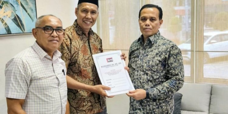 Aprizal Keberatan SHM Tanahnya di Air Pacah Diblokir oleh Kantor Pertanahan Kota Padang