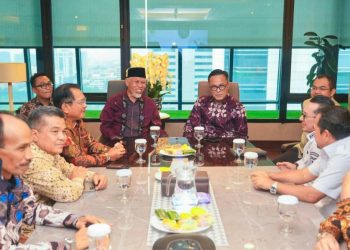 Hadiri Rakor BP BUMN, Bupati JKA Sampaikan Program Strategis Padang Pariaman