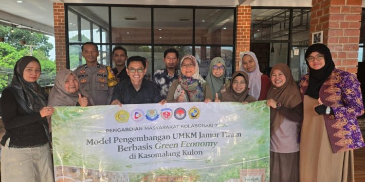 Hebat! Universitas Adzkia Padang Ikuti Pengabdian Nasional di Desa Kasomalang Subang Jabar yang Diikuti 173 Dosen dari 64 Kampus se-Indonesia