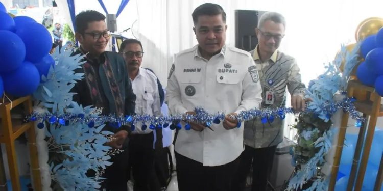 Bupati Agam Benni Warlis Resmikan Kantor Cabang Pembantu (KCP) Bank Nagari di Baso