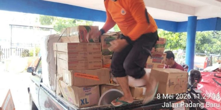 BPBD Agam Salurkan Bantuan Logistik untuk Korban Longsor di Sungai Landia