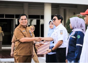 KAI Divre II Sumbar Raih Penghargaan Platinum P2HIV-AIDS Tingkat Nasional dari Kementerian Ketenagakerjaan RI