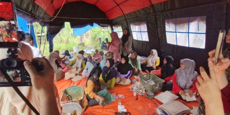 Pastikan Logistik Korban Aman, Bupati Eka Putra Tinjau Kesiapan Dapur Umum