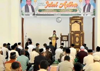 Salat Idul Adha di Parik Malintang, Bupati JKA Ajak Masyarakat Perkuat Semangat Pengorbanan dan Kepedulian Sosial