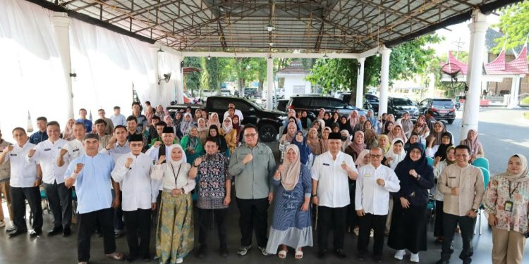 Dukung Pemulihan Pascabencana, Tanah Datar Terima Bantuan TKM Pemula dari Kemenaker RI