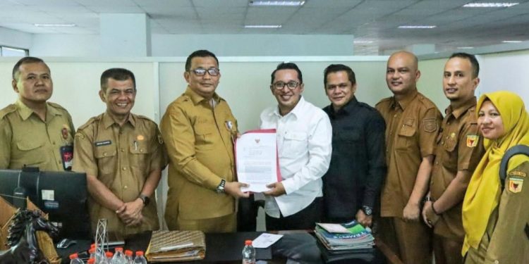 Konflik Perbatasan Memanas dengan Kabupaten Solok, Bupati Tanah Datar Lapor ke Kemendagri