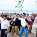 Meriah dan Penuh Energik, Senam Sehat Guncang Kampung Nelayan Merah Putih Katapiang