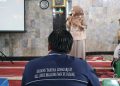 PKM Jurusan Bahasa Inggris PNP Latih Remaja Masjid Al Mujahidin Komplek Pemda Lubeg Public Speaking