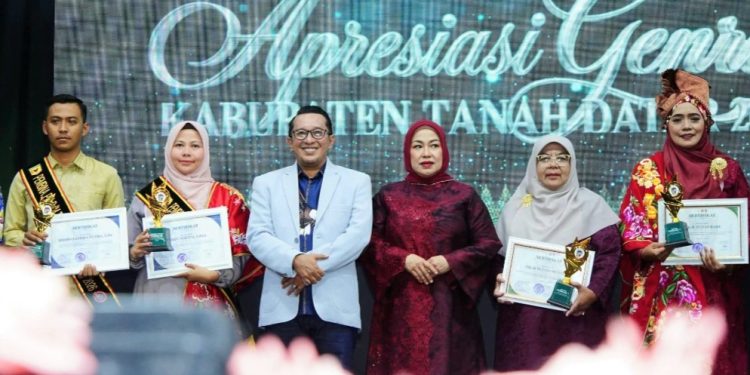 Bupati Eka Putra: Duta GenRe Harus Jadi Teladan dan Penggerak Remaja Berkualitas