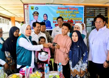 Gotong Royong Hadirkan Harapan Baru, Ibnu Siswa SLB Kembali Bisa Mendengar