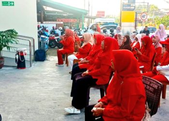 Latihan Bersama dan Sosialisasi Senam BEP Meriahkan HUT PWRI Kota Pariaman Berlangsung Sukses