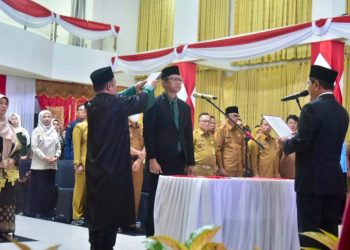 Lantik Sekda Padang Pariaman, Bupati JKA: Perkuat Birokrasi yang Solid dan Berorientasi Pelayanan